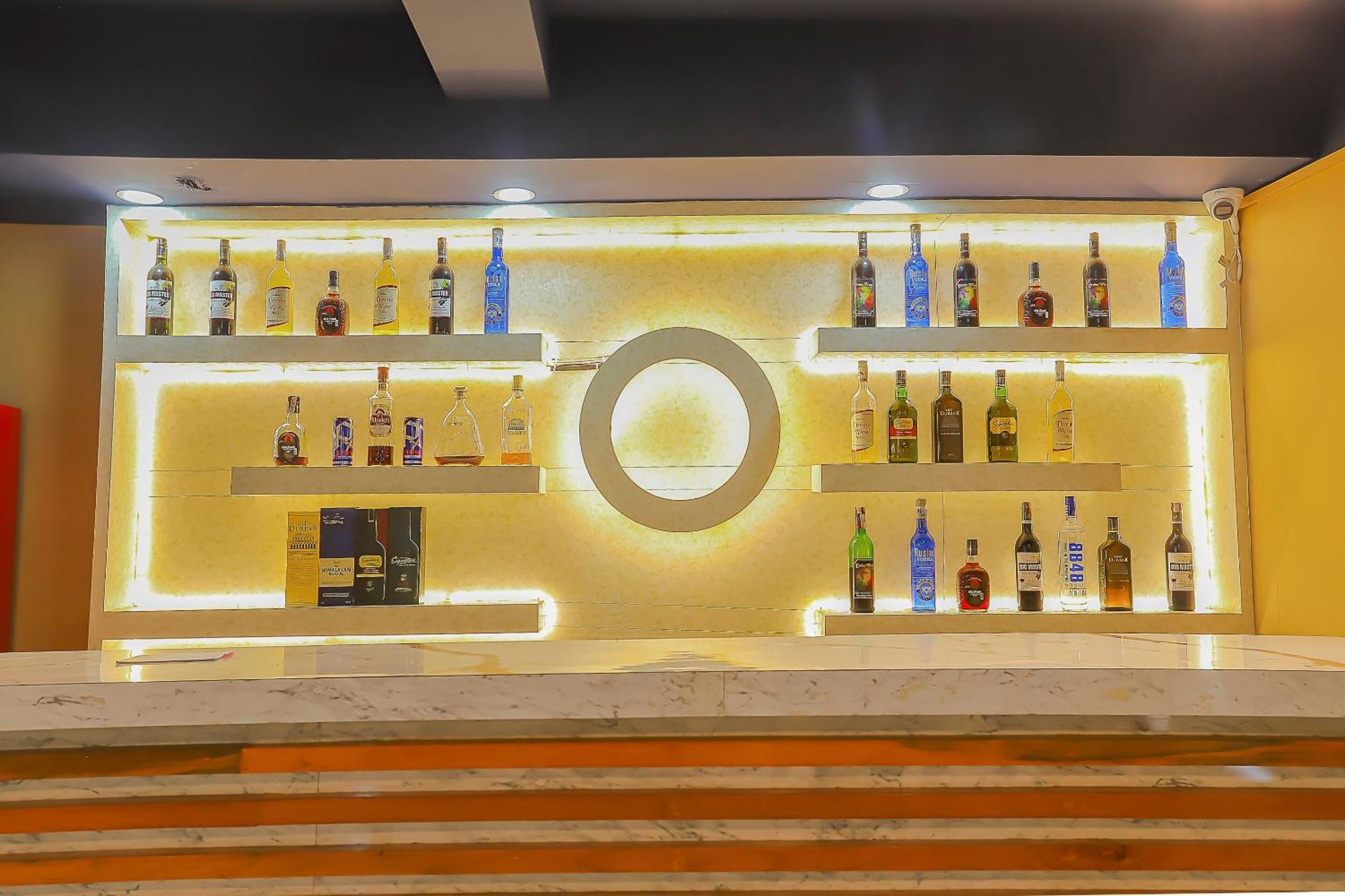 Oyo 798 Euphoria Inn Kathmandu Ngoại thất bức ảnh